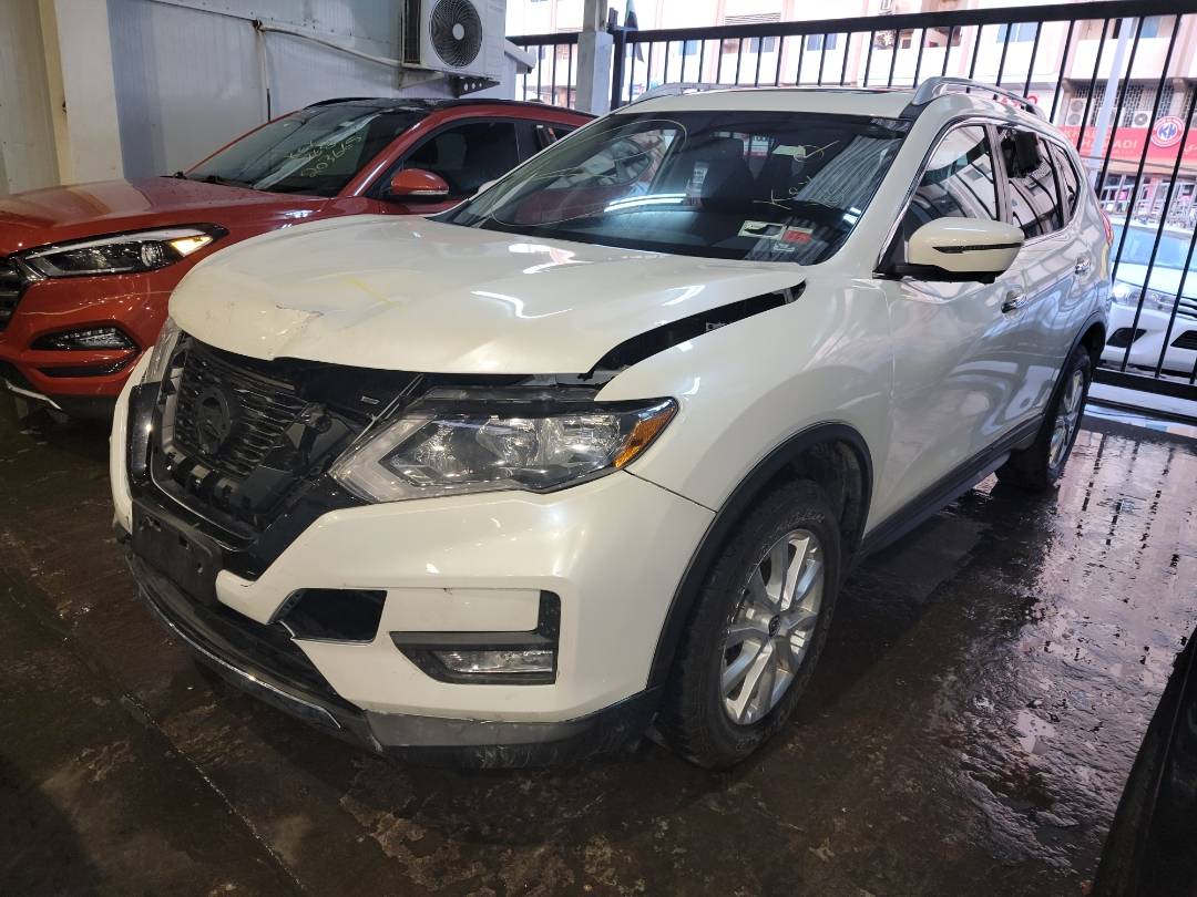 2017 NISSAN ROGUE — 117876 Miles — Lot C775348 - Marhaba Auctions Used Cars - Image 6