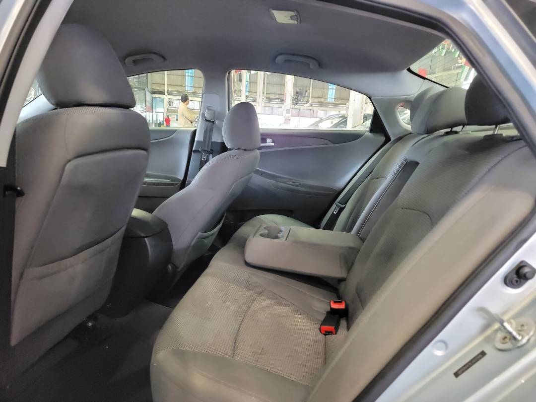 2012 HYUNDAI SONATA — 115567 Miles — Lot 72579484 — Main - Marhaba Auctions Used Cars - Image 7