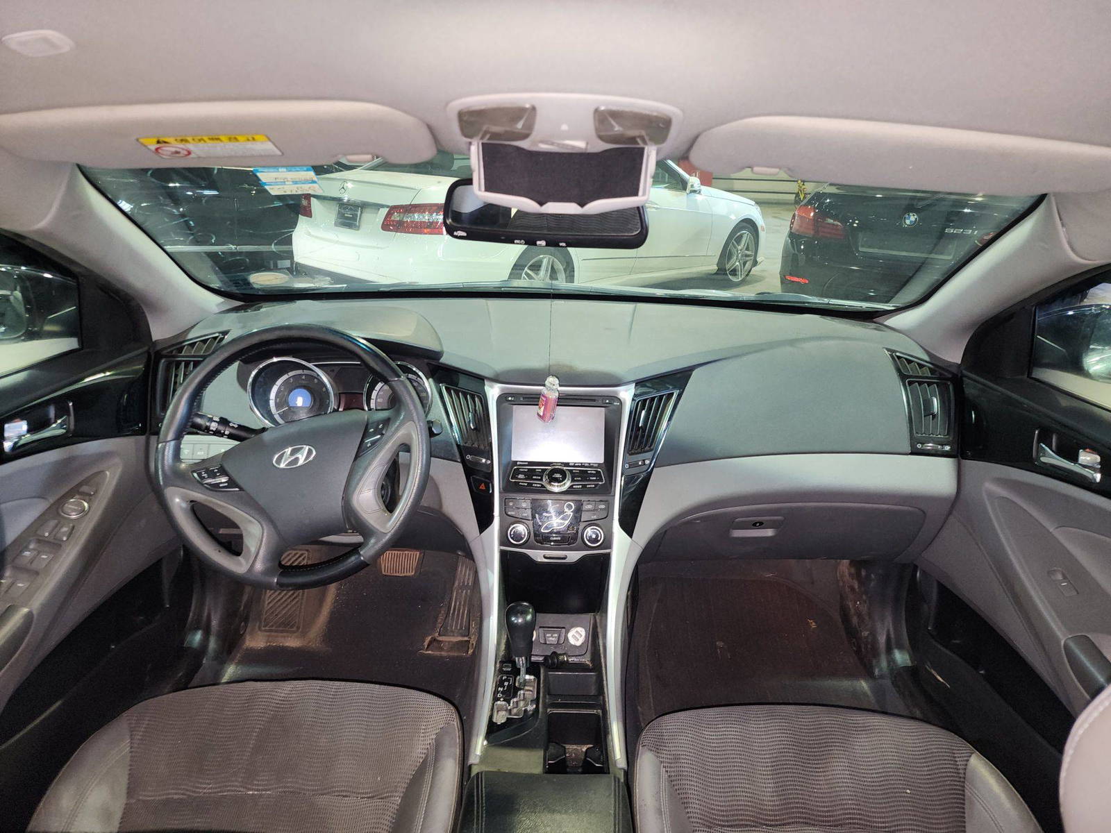 HYUNDAI SONATA 2011 - Marhaba Auction Used Cars - Image 9