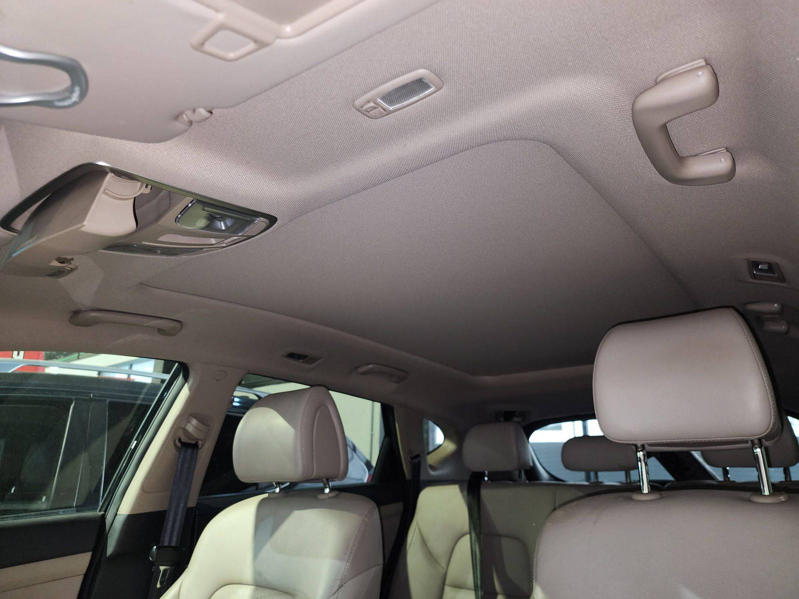 HYUNDAI TUCSON 2018 - Marhaba Auction Used Cars - Image 6