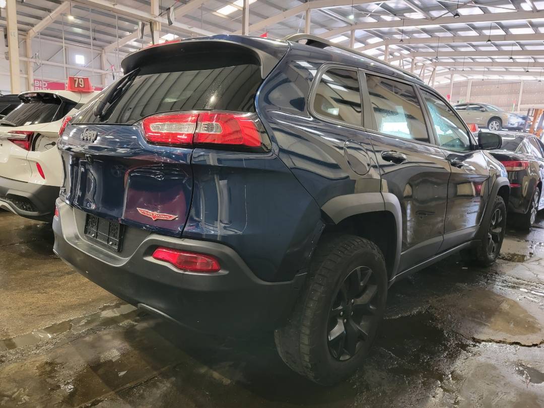 2018 JEEP CHEROKEE — 93821 KM — Lot 43859 — Main - Marhaba Auctions Used Cars - Image 4