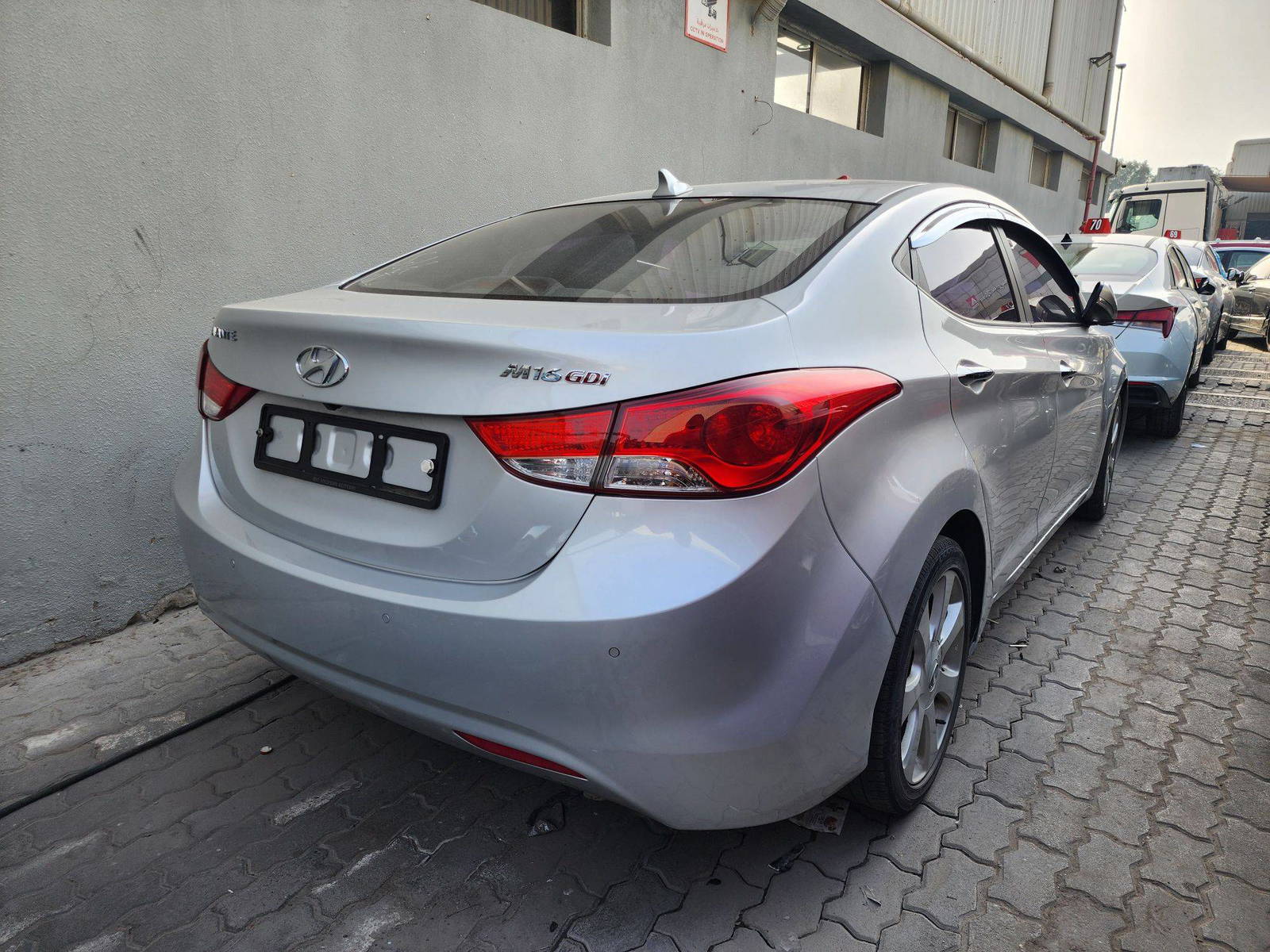 2012 HYUNDAI AVANTE — 201462 KM — Lot 235003 — Main - Marhaba Auctions Used Cars - Image 5