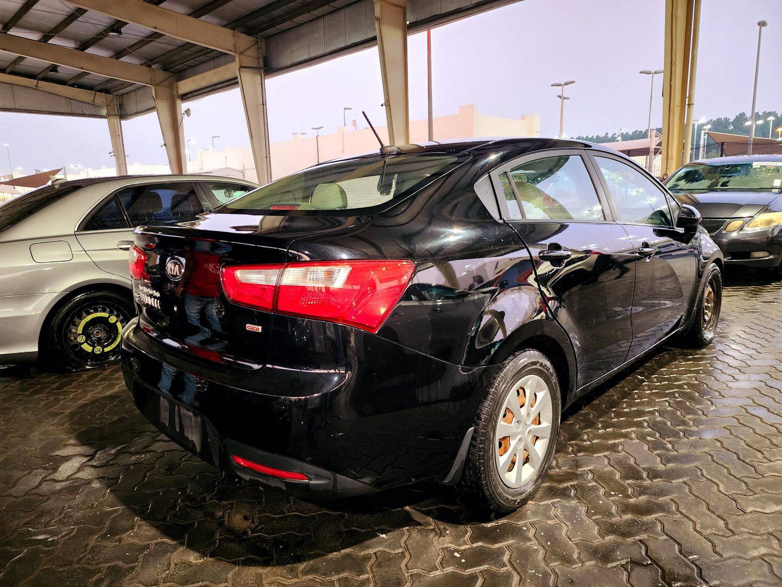 2013 KIA RIO — 146018 Miles — Lot 61215184 — Souq - Marhaba Auctions Used Cars - Image 3