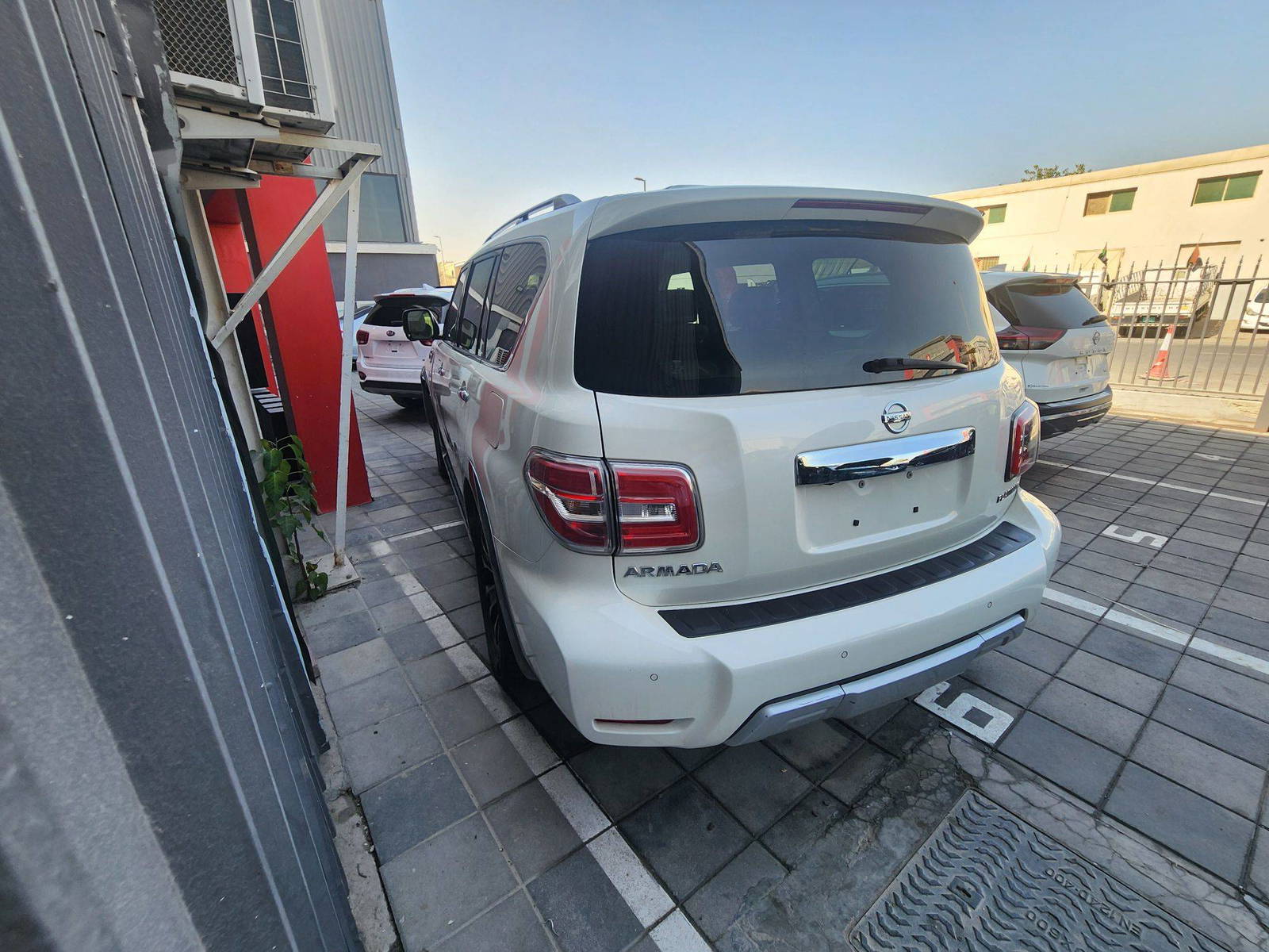 NISSAN ARMADA 2017 - Marhaba Auction Used Cars - Image 6