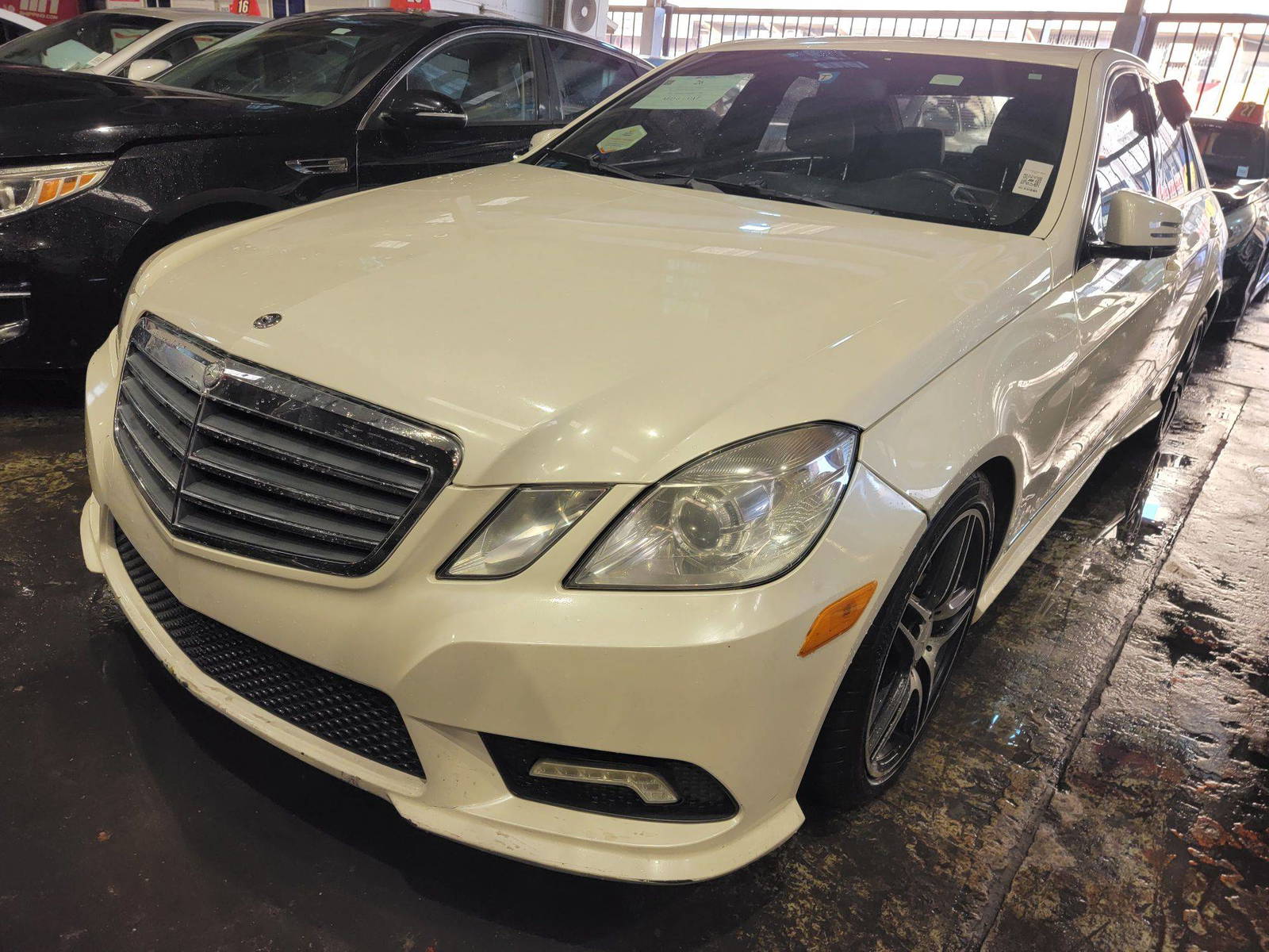 MERCEDES BENZ E 350 2011 - Marhaba Auction Used Cars - Image 5