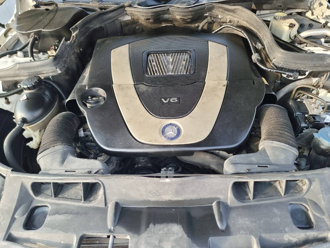 2010 MERCEDES BENZ C300 — 228699 KM — Lot 120055 — Ind. 12 - Marhaba Auctions Used Cars - Image 11