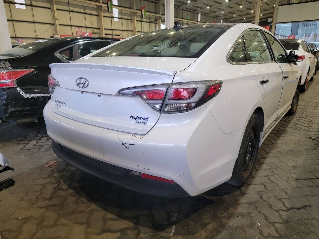 2017 HYUNDAI SONATA — 205441 Miles — Lot 18HA051580 — Main - Marhaba Auctions Used Cars - Image 3