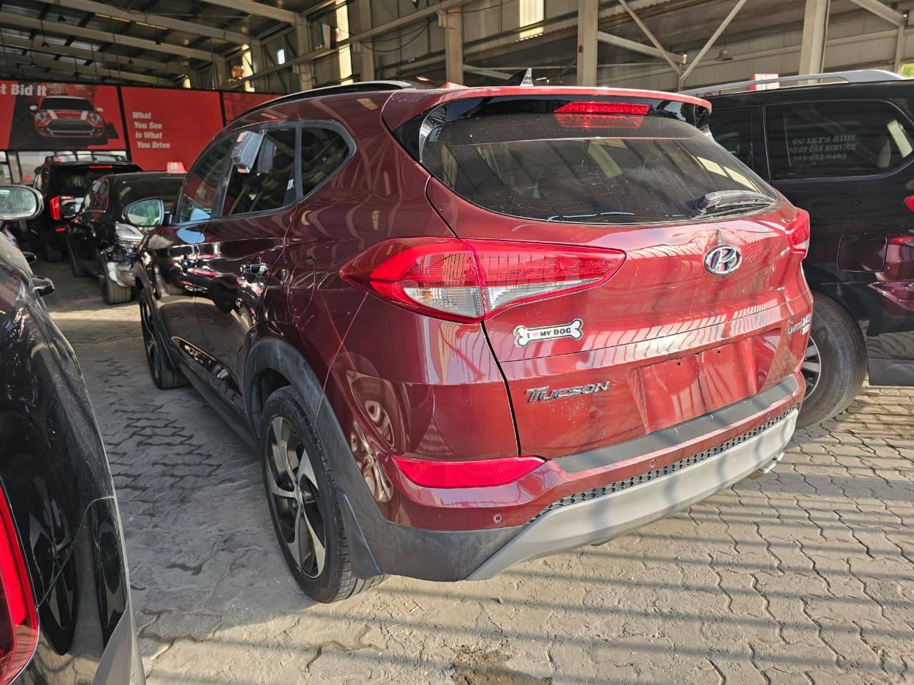 2017 HYUNDAI TUCSON — 201357 Miles — Lot 27HU322891 — Main - Marhaba Auctions Used Cars - Image 5