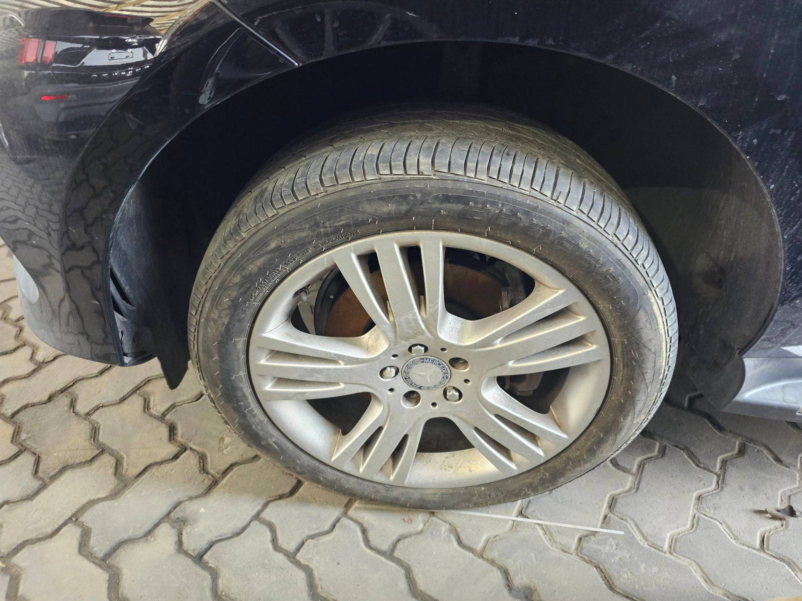 2016 MERCEDES BENZ GLE 350 — 107127 Miles — Lot GA622221 — Main - Marhaba Auctions Used Cars - Image 11
