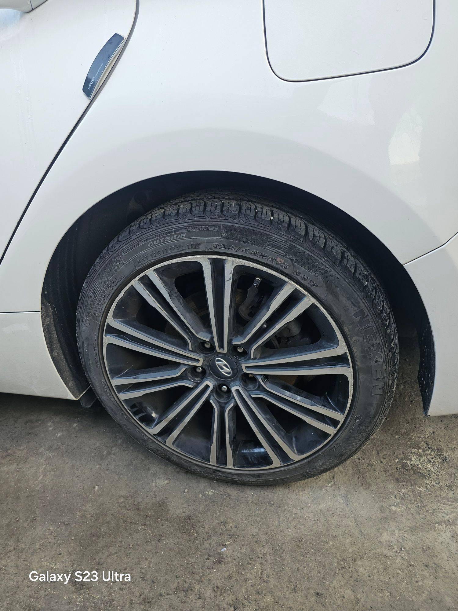 HYUNDAI i40 2016 - Marhaba Auction Used Cars - Image 7