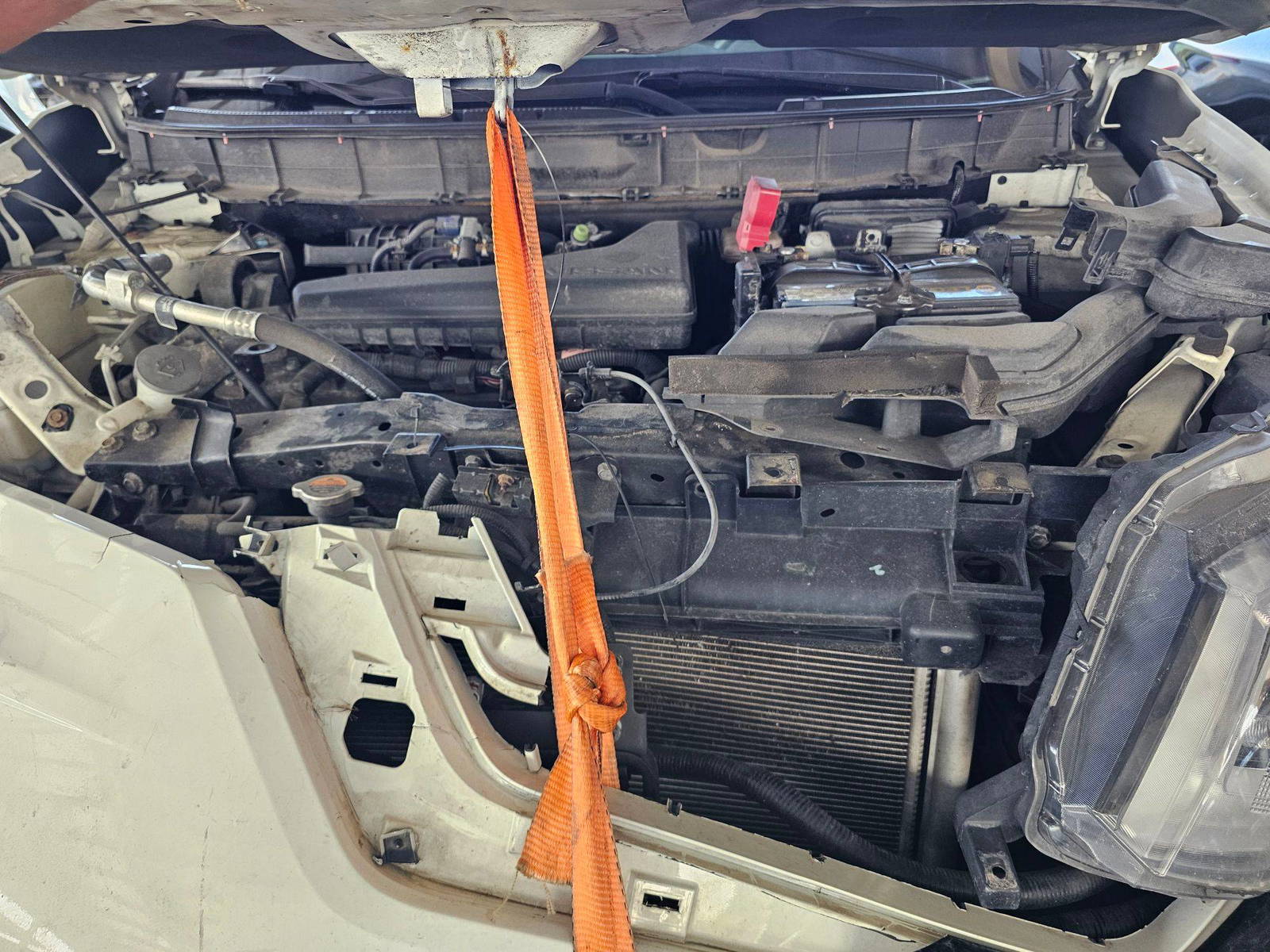 NISSAN ROGUE 2017 - Marhaba Auction Used Cars - Image 11