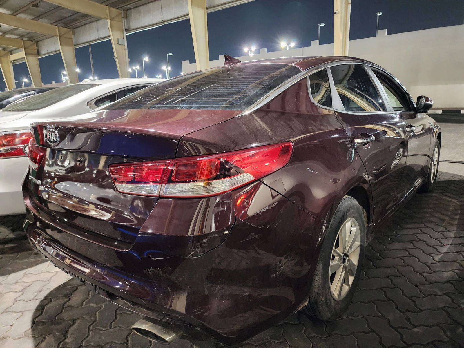 2018 KIA OPTIMA — 90682 Miles — Lot 46401954 — Souq - Marhaba Auctions Used Cars - Image 3