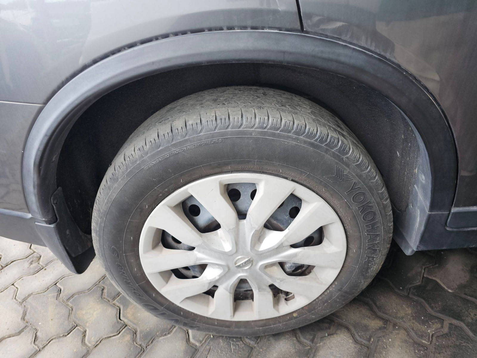 NISSAN ROGUE 2015 - Marhaba Auction Used Cars - Image 11