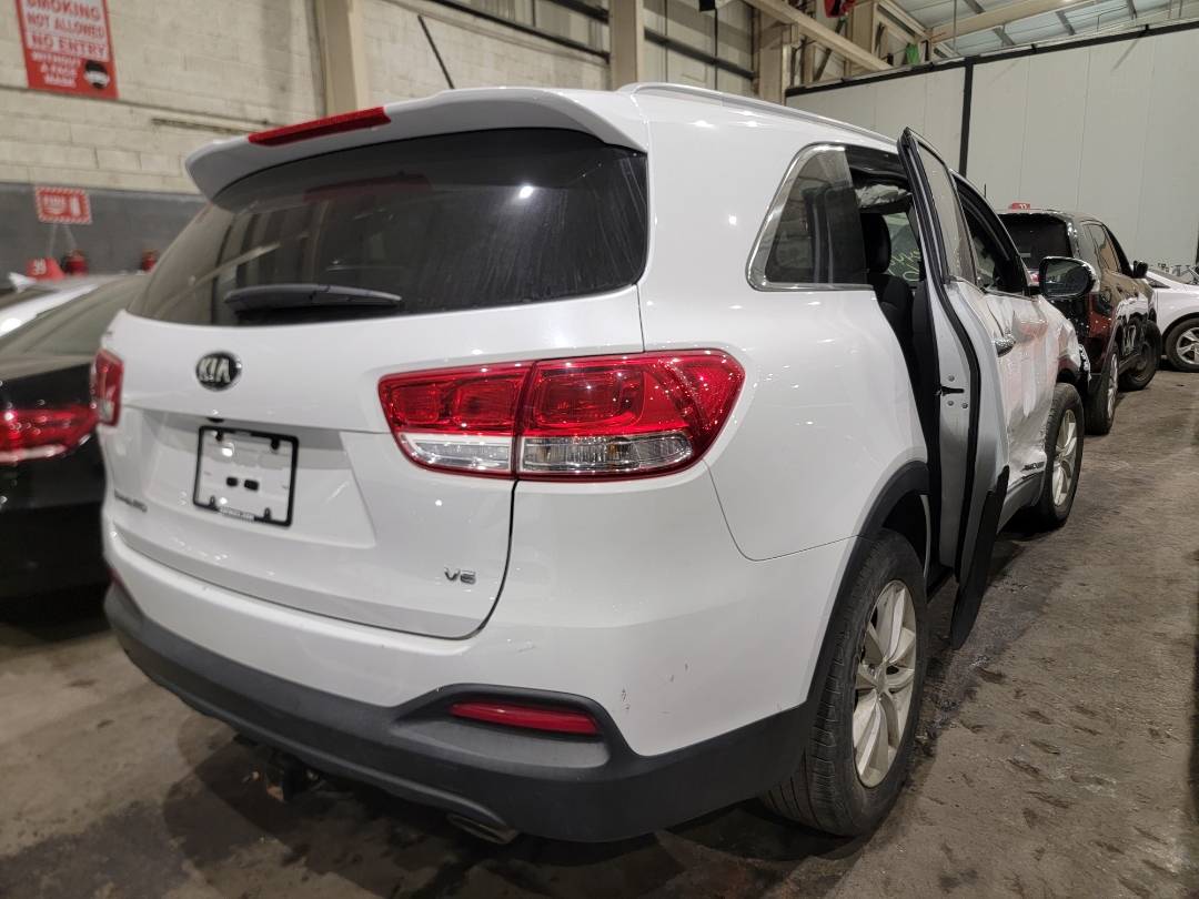 2017 KIA SORENTO — 137097 Miles — Lot HG190261 — Main - Marhaba Auctions Used Cars - Image 4