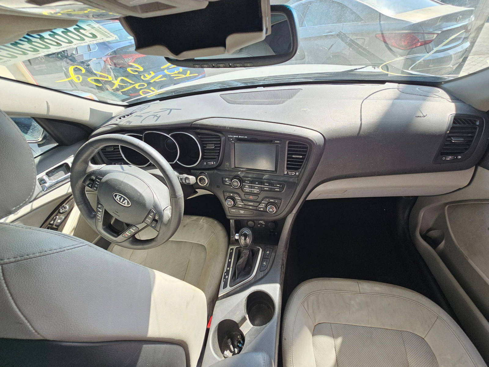 2011 KIA OPTIMA — 122430 Miles — Lot XB5159752 — Souq - Marhaba Auctions Used Cars - Image 8