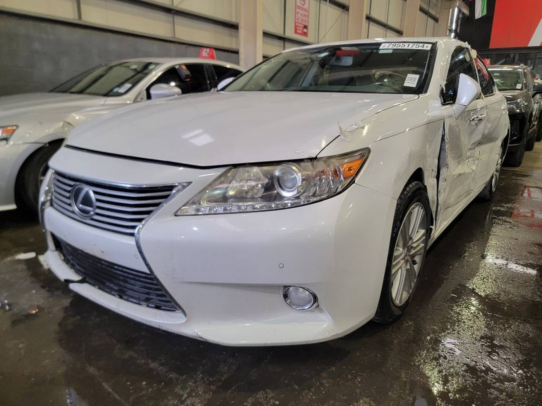 2014 LEXUS ES 350 — 185856 Miles — Lot 2108101 — Main - Marhaba Auctions Used Cars - Image 4