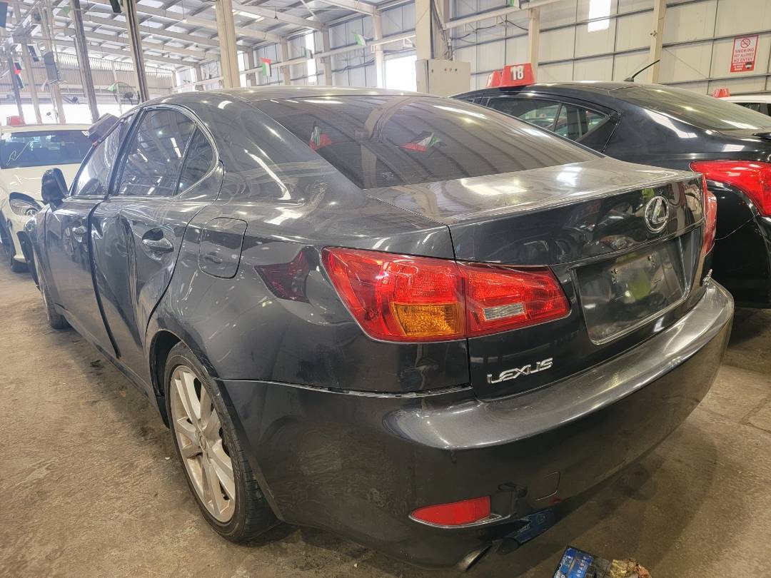 2006 LEXUS IS 250 — 225763 Miles — Lot 44175024 — Main - Marhaba Auctions Used Cars - Image 4