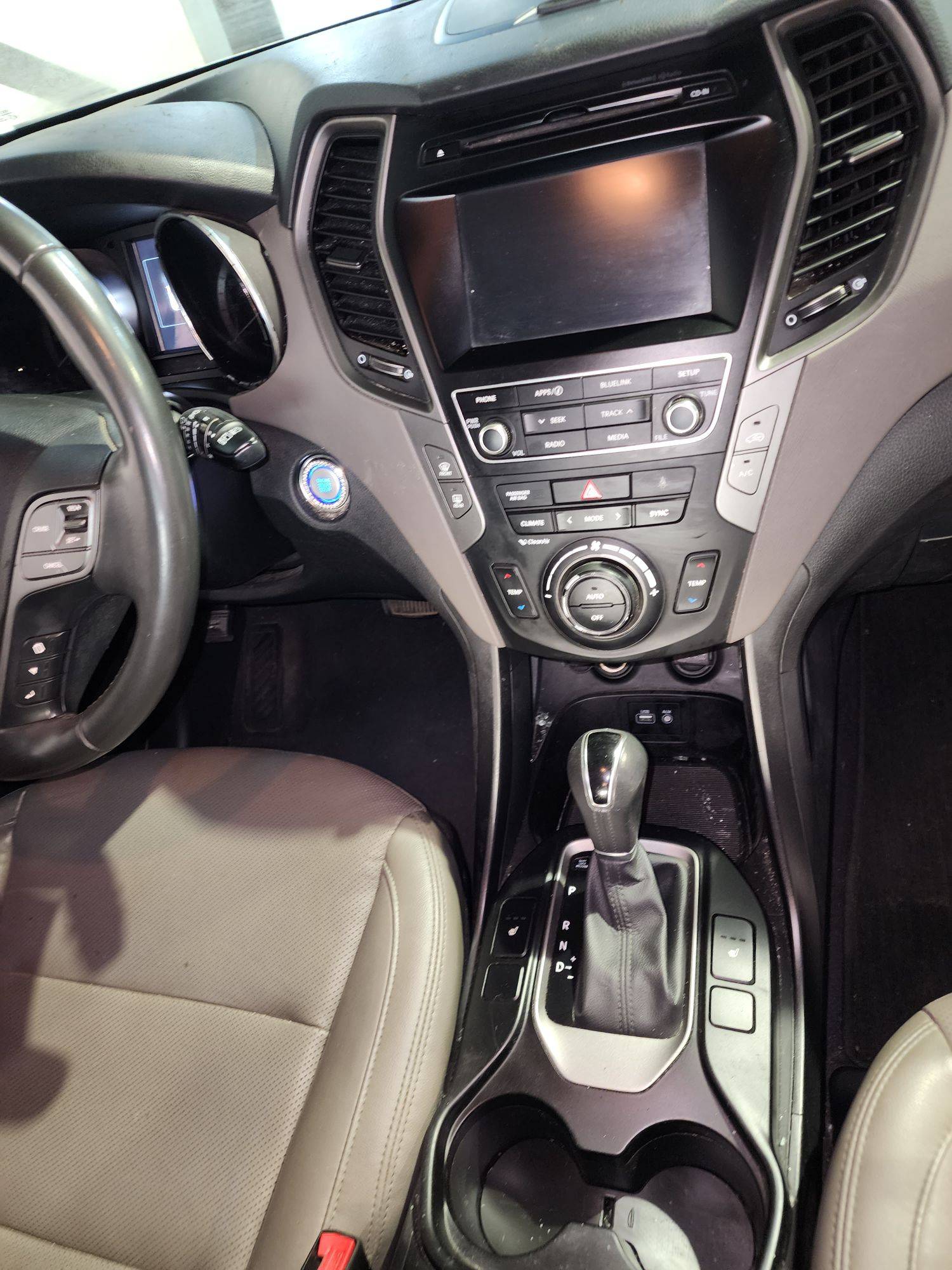2018 HYUNDAI SANTA FE SPORT — 77754 Miles — Lot 54988474 — Main - Marhaba Auctions Used Cars - Image 9