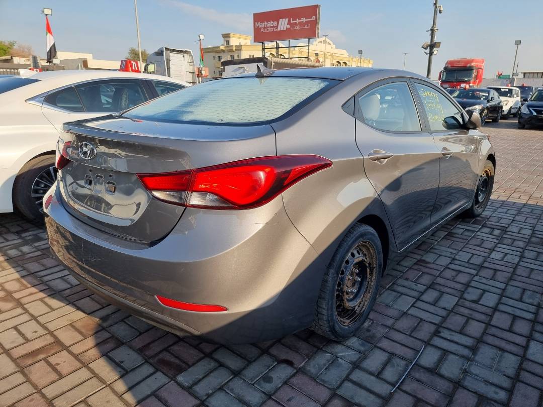 2014 HYUNDAI ELANTRA — 115113 KM — Lot 125487 — Ind. 12 - Marhaba Auctions Used Cars - Image 4