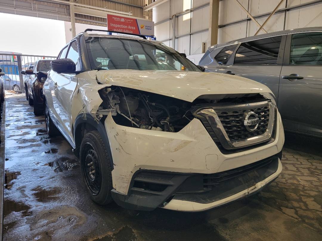 2018 NISSAN KICKS — 104754 Miles — Lot 509525 — Main - Marhaba Auctions Used Cars - Image 4