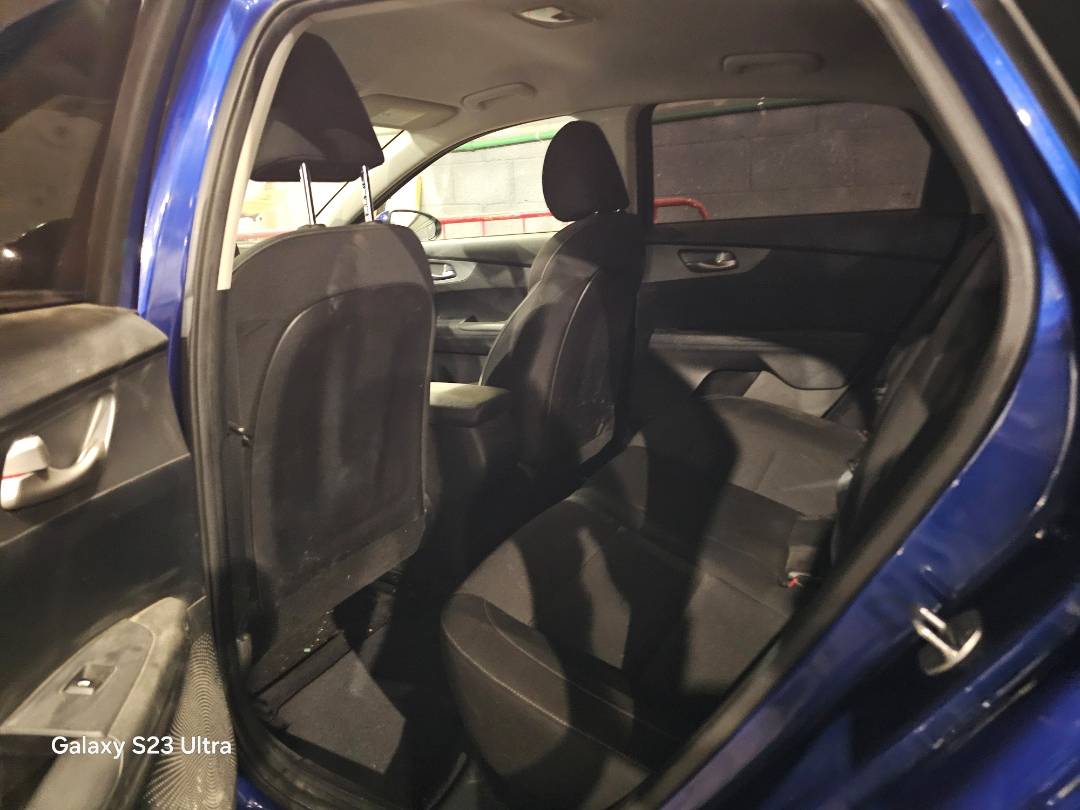 2019 KIA FORTE — 140619 KM — Lot KE081933 — Ind. 12 - Marhaba Auctions Used Cars - Image 6