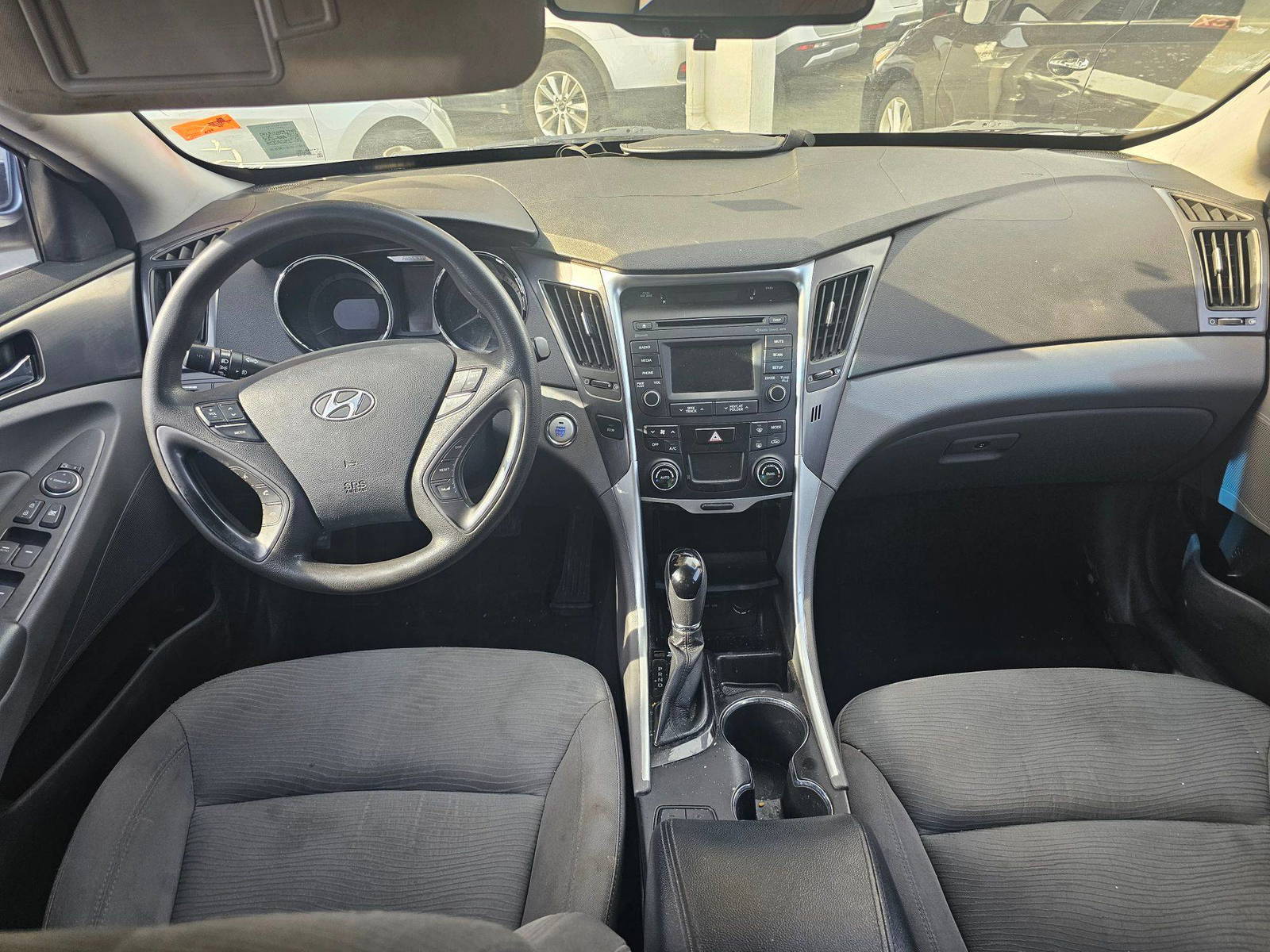 2015 HYUNDAI SONATA — 184677 Miles — Lot 45FA137942 — Souq - Marhaba Auctions Used Cars - Image 7