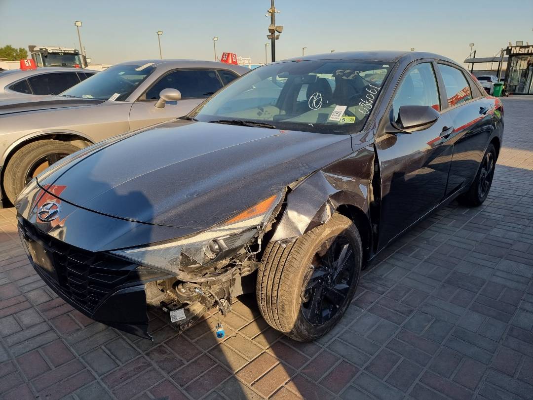 2022 HYUNDAI ELANTRA — 40203 Miles — Lot 215487 — Main - Marhaba Auctions Used Cars - Image 3