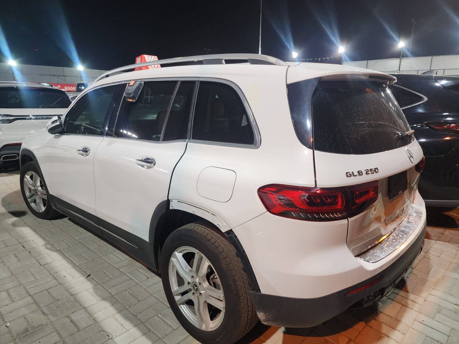 MERCEDES BENZ GLB 250 2020 - Marhaba Auction Used Cars - Image 8