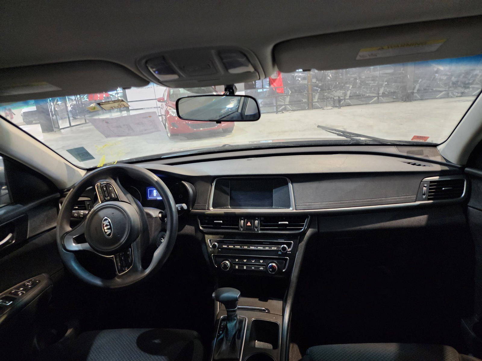 2018 KIA OPTIMA — 92022 Miles — Lot 77632544 — Al Quoz - Marhaba Auctions Used Cars - Image 8