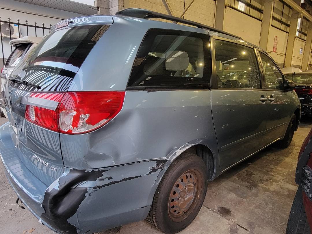 2007 TOYOTA SIENNA — 167669 Miles — Lot S081753 — Main - Marhaba Auctions Used Cars - Image 3
