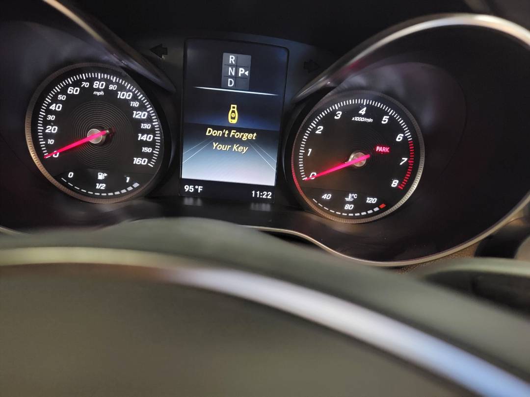 MERCEDES BENZ C300 2016 - Marhaba Auction Used Cars - Image 12