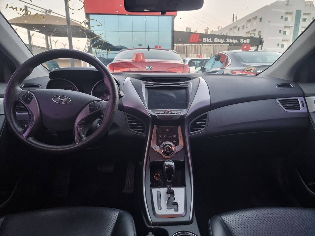 2013 HYUNDAI AVANTE — 161822 KM — Lot 726642 — Ind. 12 - Marhaba Auctions Used Cars - Image 8