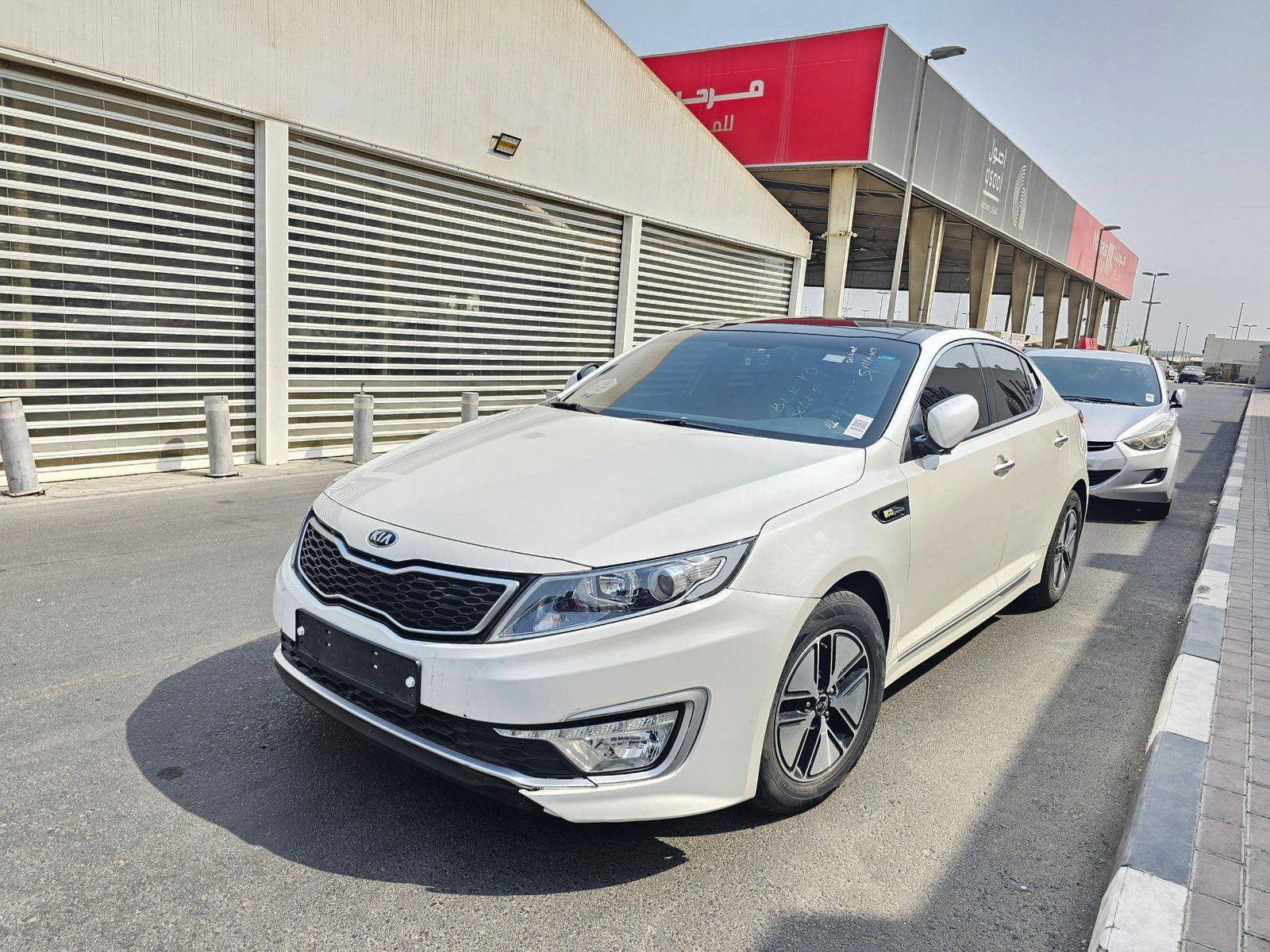 2013 KIA K5 — 280702 KM — Lot 29809 — Main - Marhaba Auctions Used Cars - Image 4