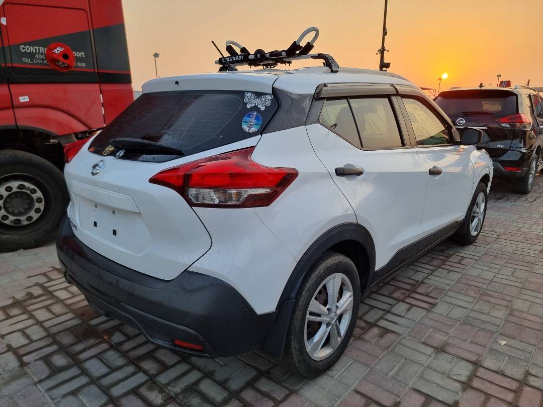 2019 NISSAN KICKS — 158 302 Miles — Lot L562763 — Main - Marhaba Auctions Used Cars - Image 3