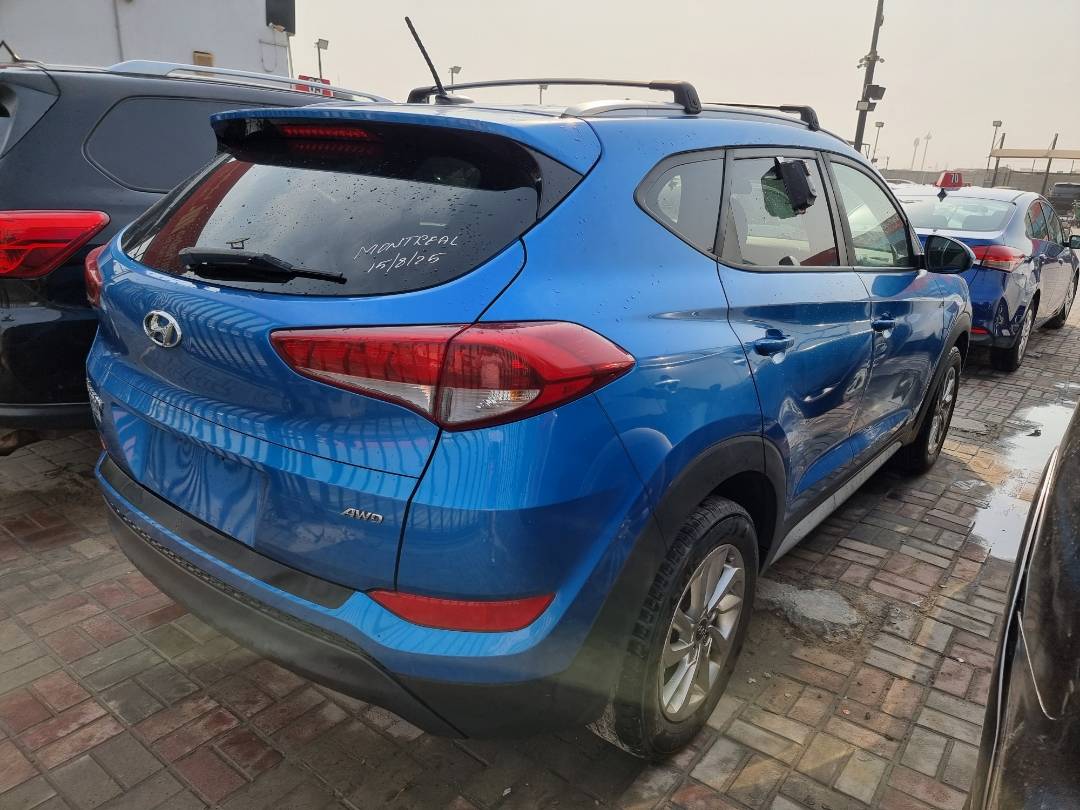 2017 HYUNDAI TUCSON — 122040 Miles — Lot 10202 — Ind. 12 - Marhaba Auctions Used Cars - Image 4