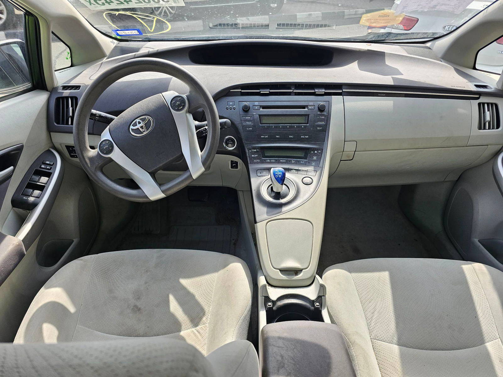 2010 TOYOTA PRIUS — 166877 Miles — Lot U1A0015830 — Souq - Marhaba Auctions Used Cars - Image 8