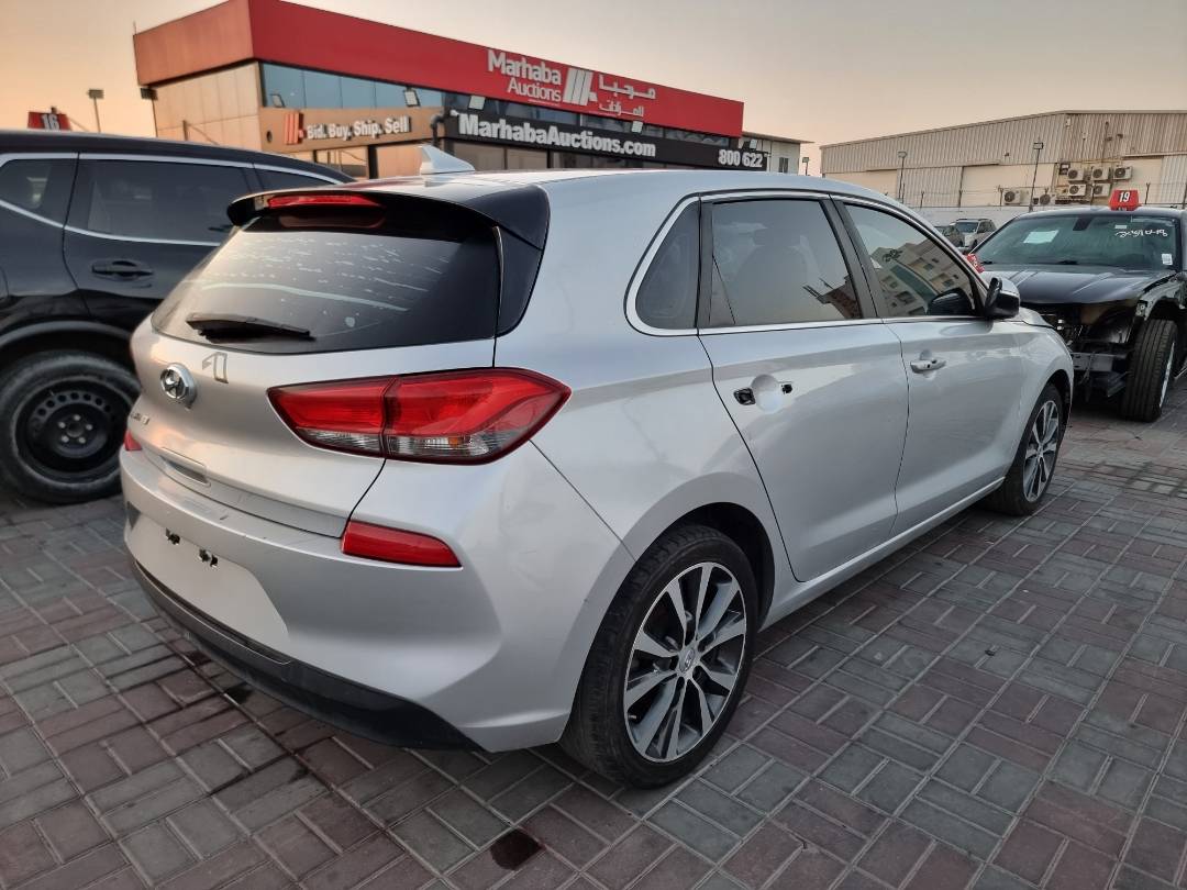 2018 HYUNDAI ELANTRA GT — 149115 Miles — Lot 030845 — Souq - Marhaba Auctions Used Cars - Image 4