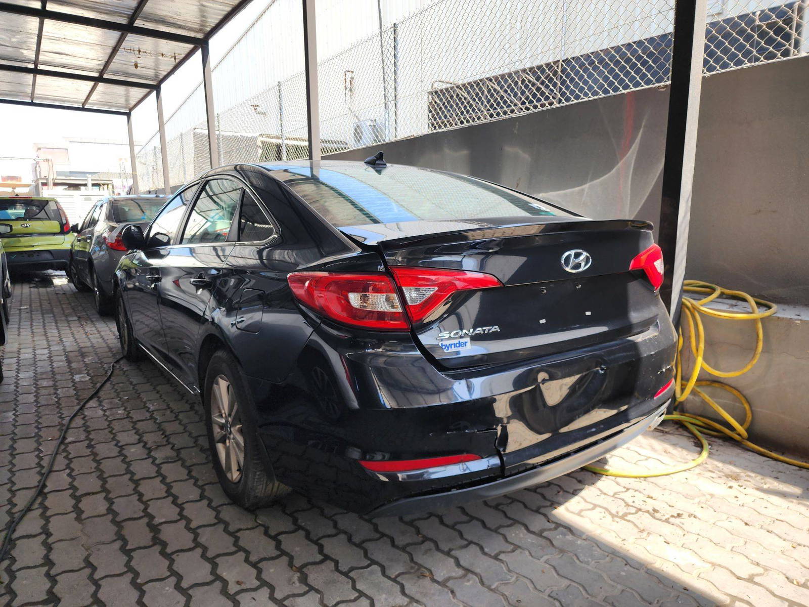 2015 HYUNDAI SONATA — 131018 Miles — Lot 336681 — Souq - Marhaba Auctions Used Cars - Image 5