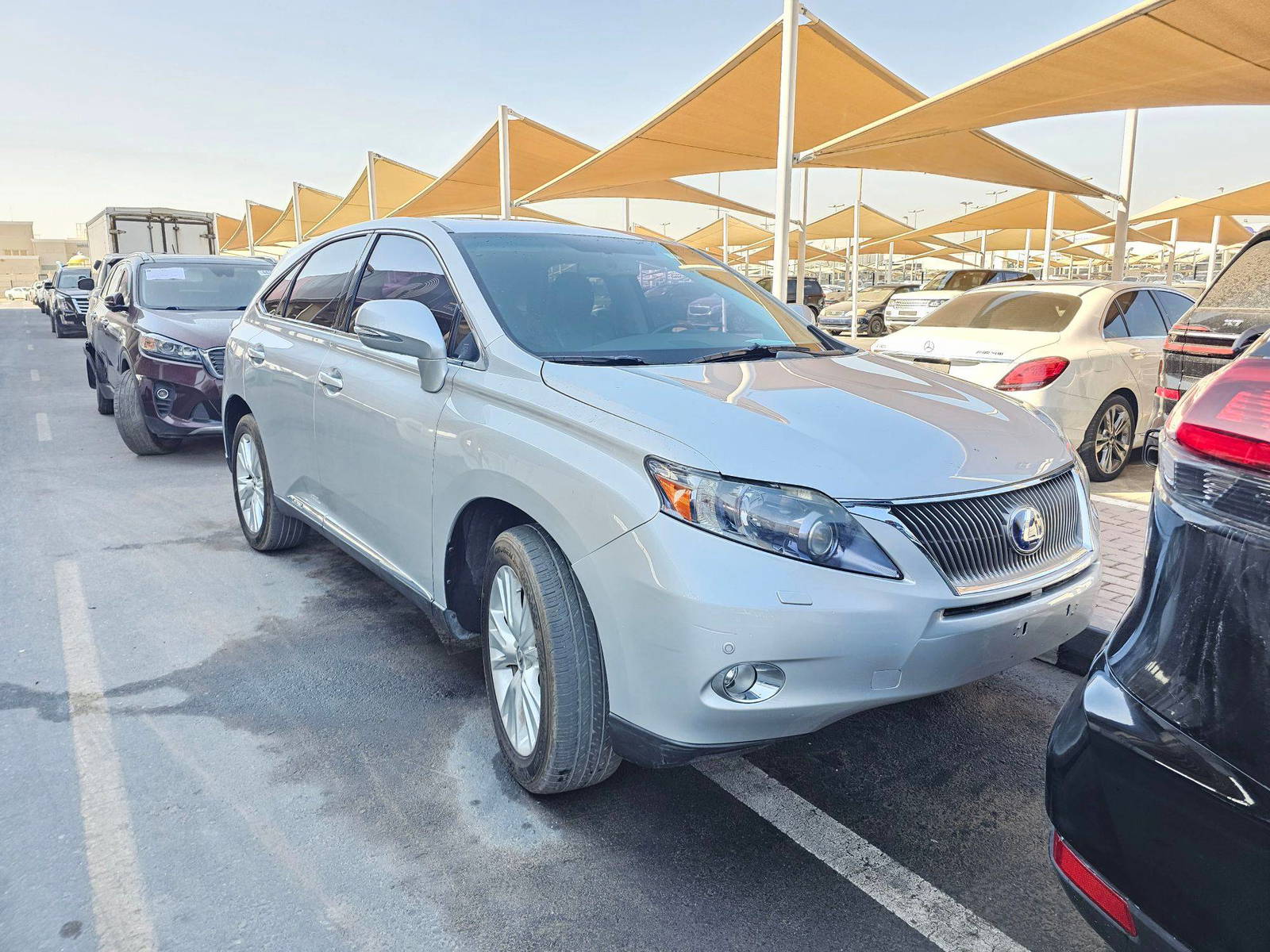 2012 LEXUS RX 450H — 140190 KM — Lot A2C2429271 — Souq - Marhaba Auctions Used Cars - Image 6