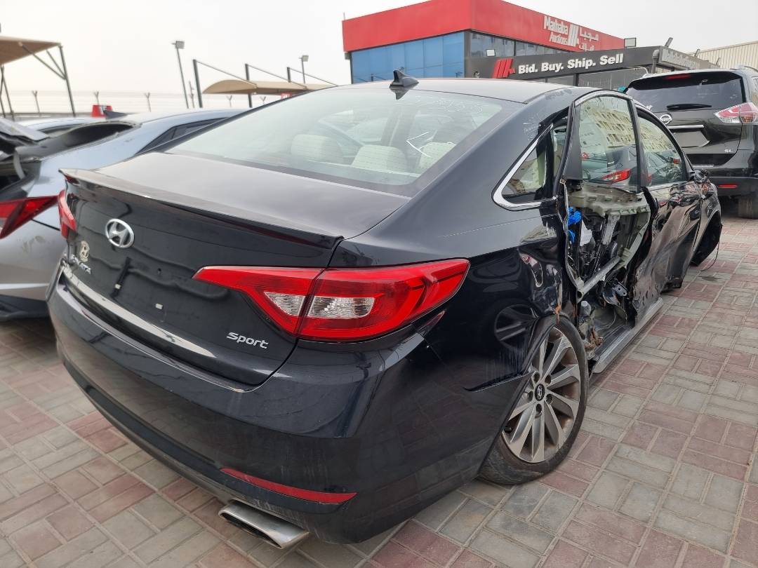 2016 HYUNDAI SONATA SPORT — 89739 Miles — Lot 125487 — Ind. 12 - Marhaba Auctions Used Cars - Image 4