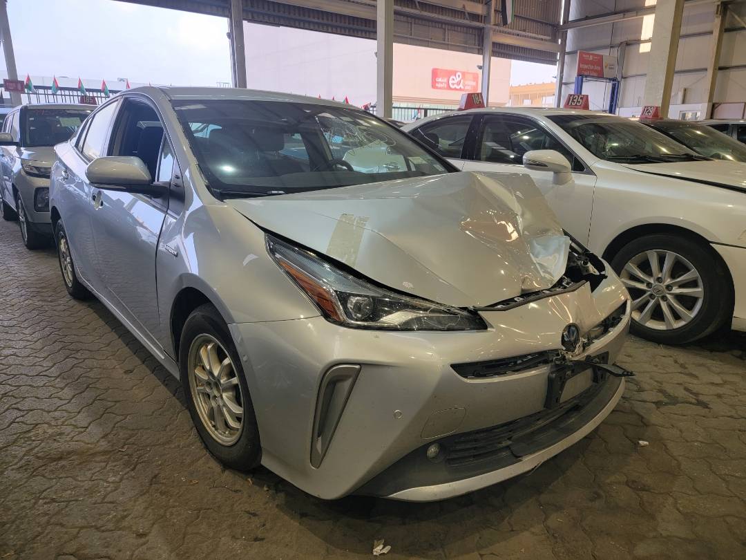 2022 TOYOTA PRIUS — 87884 Miles — Lot 3034738 — Main - Marhaba Auctions Used Cars - Image 4