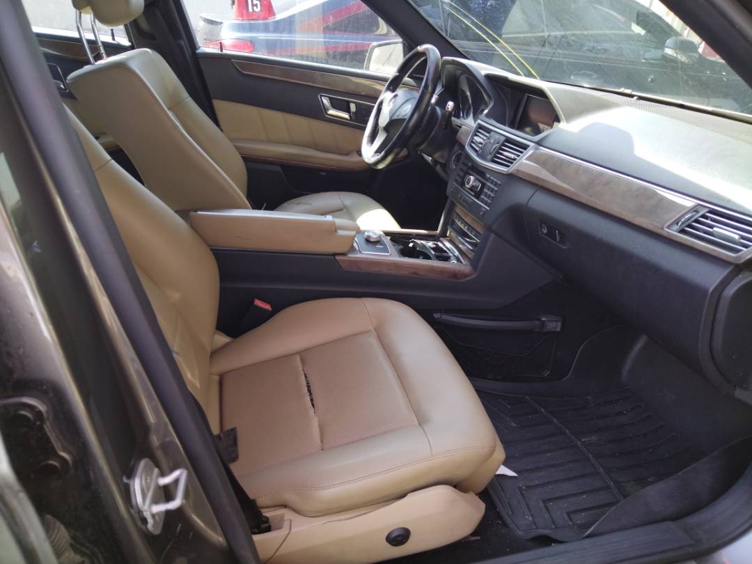 2011 MERCEDES BENZ E 350 — 246107 Miles — Lot 69381473 - Marhaba Auctions Used Cars - Image 9