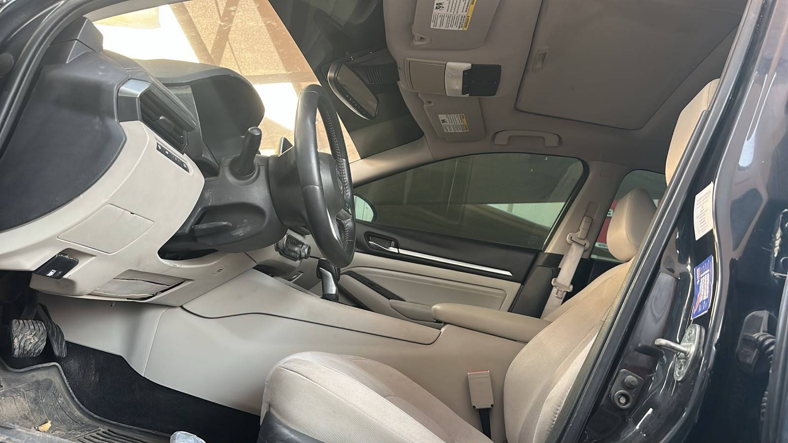 2019 NISSAN ALTIMA — 188120 KM — Lot 2KC213875 — Souq - Marhaba Auctions Used Cars - Image 9