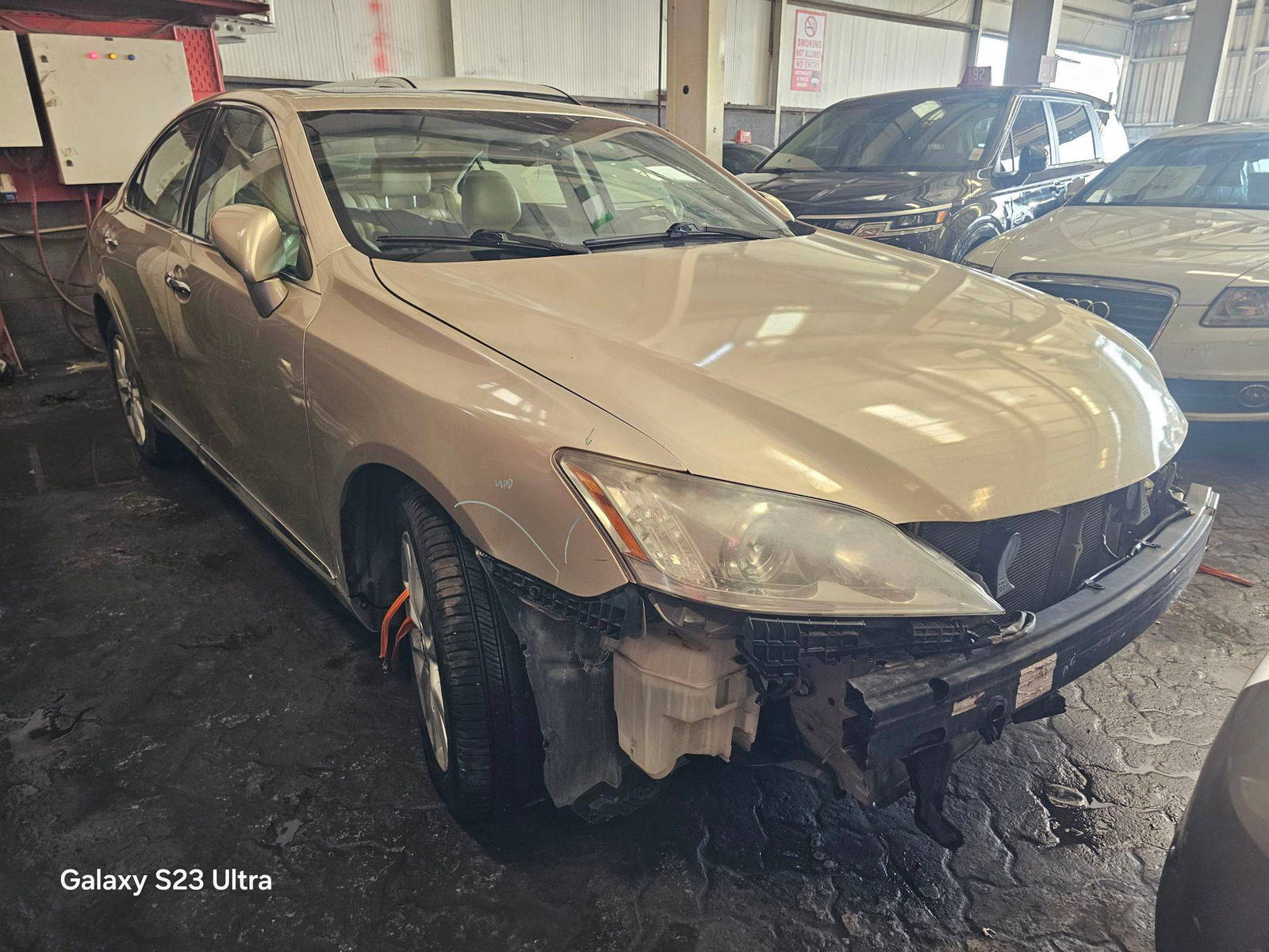 2012 LEXUS ES 350 — 154611 Miles — Lot G3C2475535 — Main - Marhaba Auctions Used Cars - Image 3