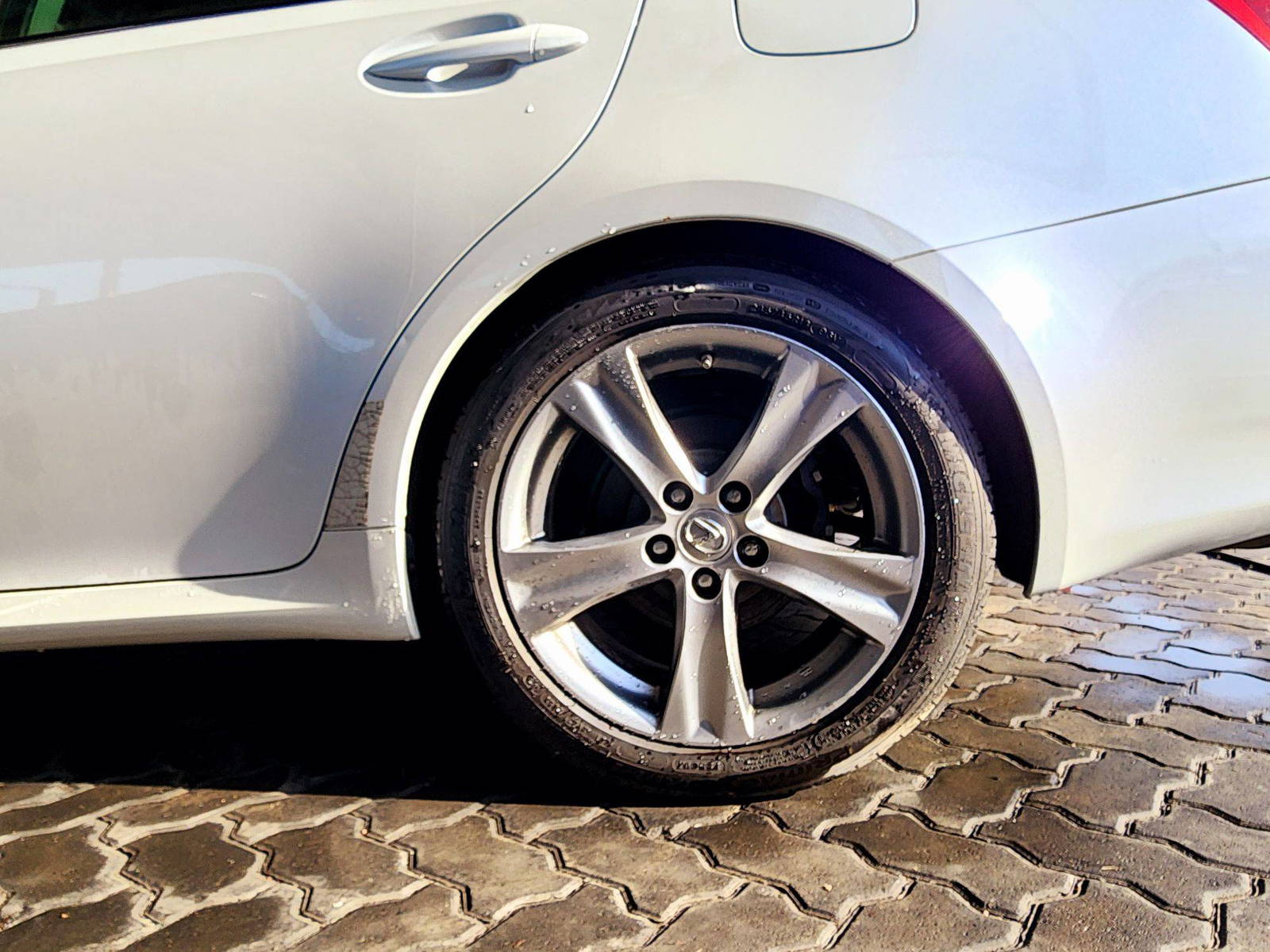 2011 LEXUS IS 250 — 178796 Miles — Lot 2XB5153829 — Souq - Marhaba Auctions Used Cars - Image 11