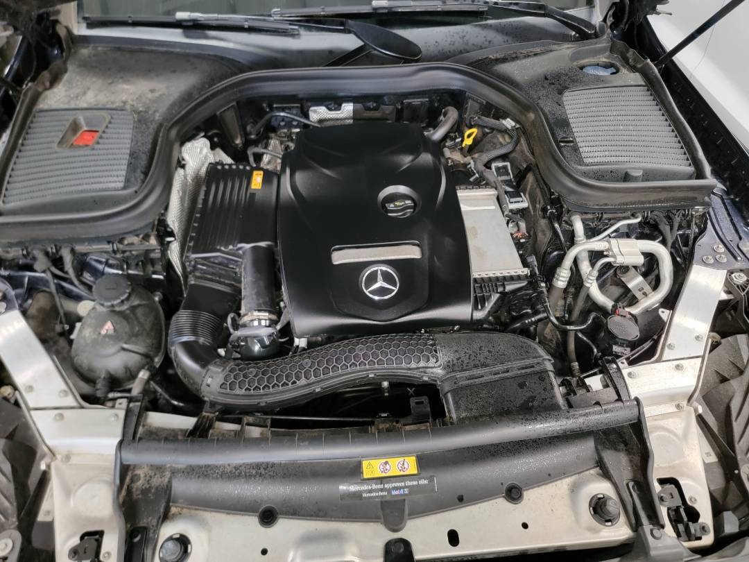 2019 MERCEDES BENZ GLC-300 — 65791 Miles — Lot 38418215 - Marhaba Auctions Used Cars - Image 11