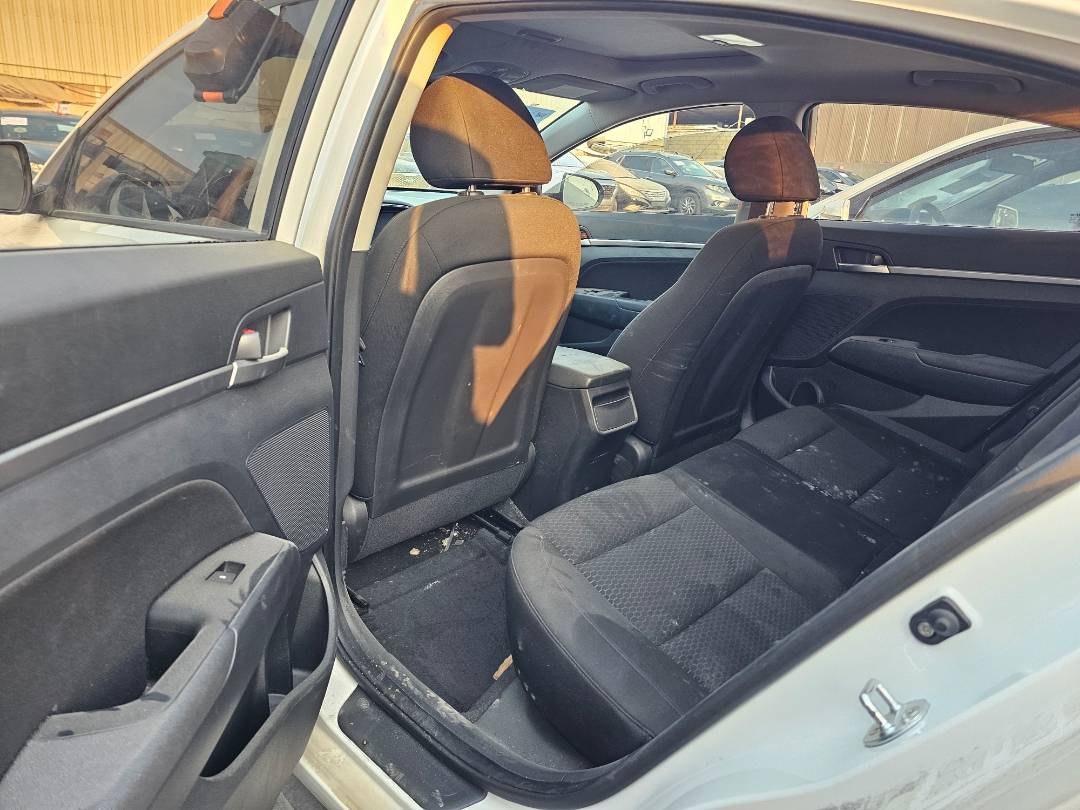 2019 HYUNDAI ELANTRA — 171376 KM — Lot 5KU747649 — Main - Marhaba Auctions Used Cars - Image 7