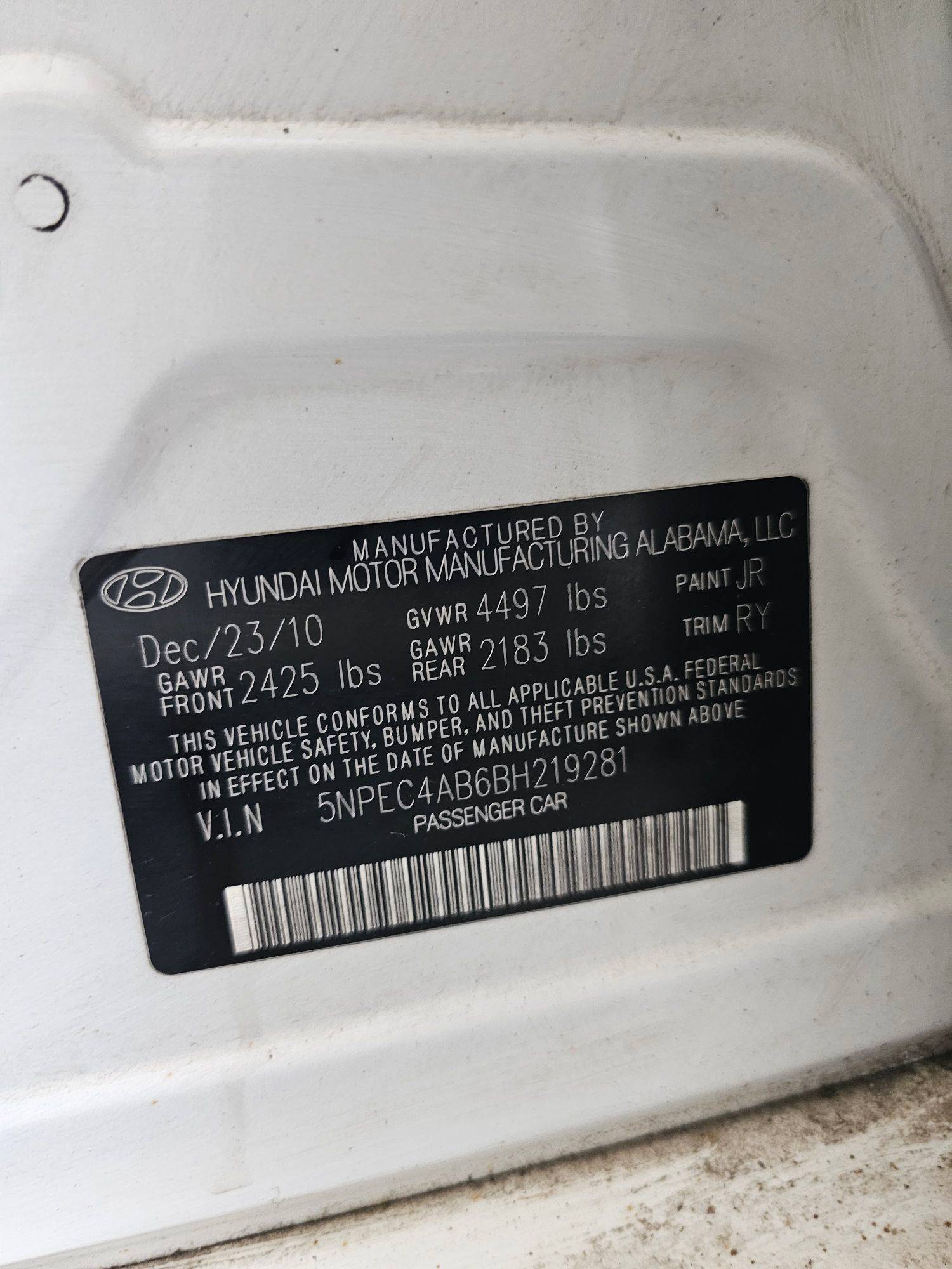 2011 HYUNDAI SONATA — 171272 Miles — Lot H219281 — Souq - Marhaba Auctions Used Cars - Image 10