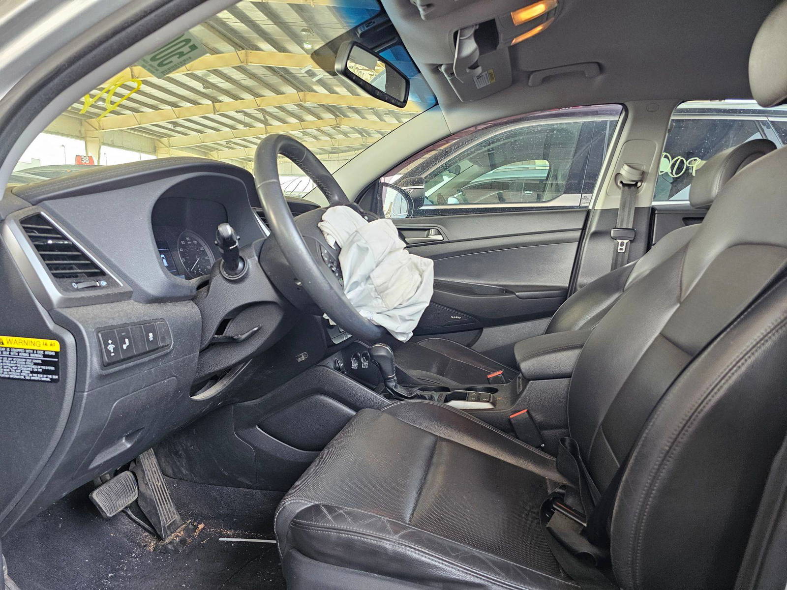 2018 HYUNDAI TUCSON — 201047 Miles — Lot 5JU822832 — Souq - Marhaba Auctions Used Cars - Image 8