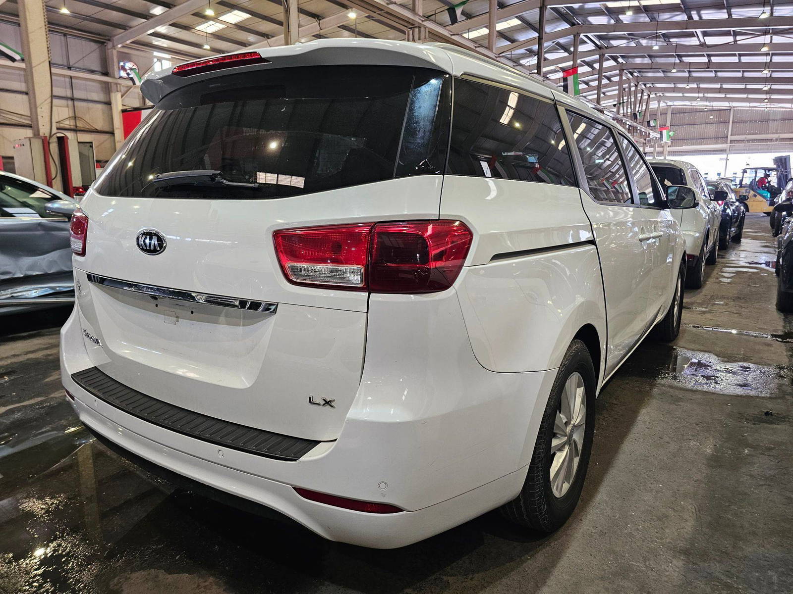 KIA SEDONA 2016 - Marhaba Auction Used Cars - Image 3